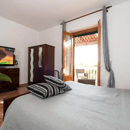 H.h.le Palme Bed & Breakfast 2*
