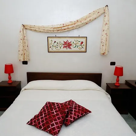 H.h.le Palme Bed & Breakfast 2*