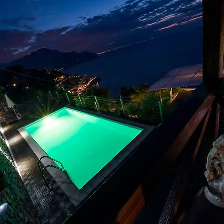 B&B H.h. 르 팔메 2*