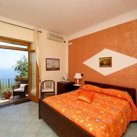 H.h.le Palme Bed and Breakfast