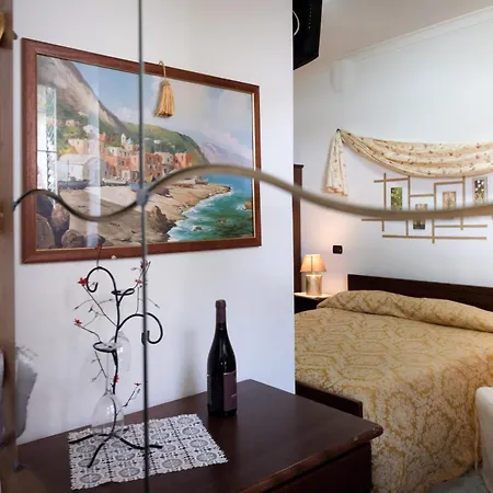 Bed and Breakfast H.h.le Palme Αμάλφι