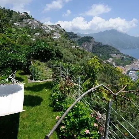 Bed and Breakfast H.h.le Palme Αμάλφι