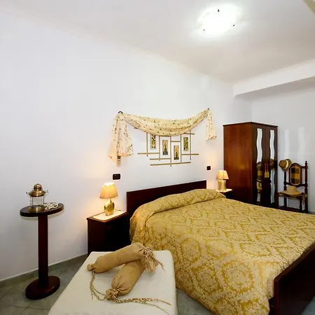 H.h.le Palme Bed and Breakfast
