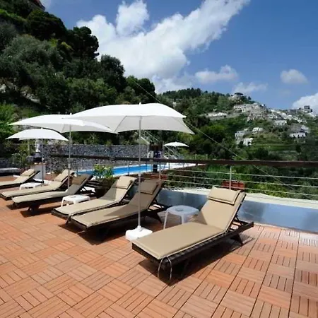 Bed and Breakfast H.h.le Palme 2*
